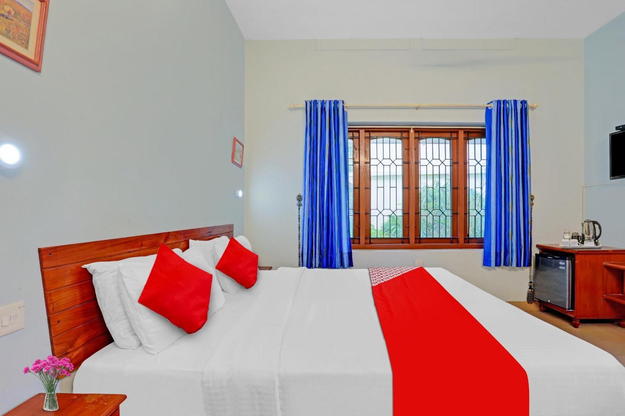 Flagship Hotel Adara Residency Thiruvananthapuram Exterior foto